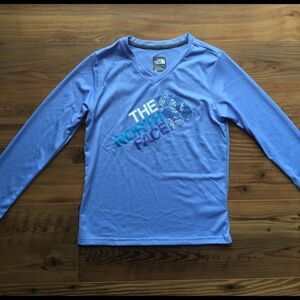 The North Face girls Reaxion Tee in blue S NWT